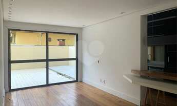 Imagem 2: Apartamento com 2 quartos à venda ou para locação em Petrópolis - RS