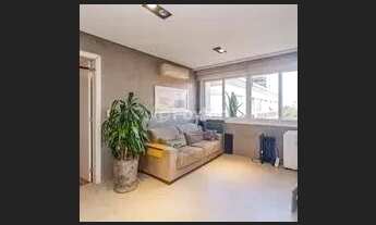 Imagem: Lindo apartamento reformado com 71m², 02