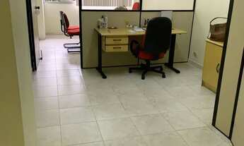 Imagem 2: Escritório para venda tem 30 metros quadrados em Tijuca - Rio de Janeiro - RJ