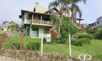 Imagem: Casa com 2 unidades residenciais Pé na