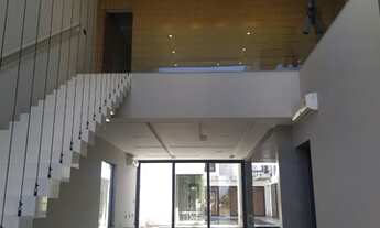 Imagem: Casa de condomínio semi mobiliada com 5