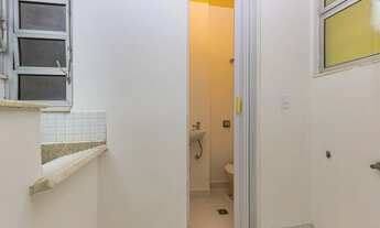 Imagem 7: Apartamento para venda possui 91 metros quadrados com 3 quartos em Copacabana - Rio de Jan