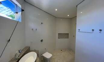 Imagem 6: Sobrado de Alto Padrão com 06 quartos sendo 05 suítes plenas - 305 Sul