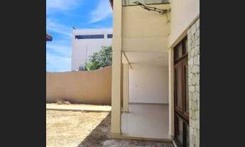 Imagem 7: ESPETACULAR CASA COM 02 ANDARES, 4 QUARTOS (2 SUÍTES) EM UM TERRENO DE 440 M EM VILAS DO A