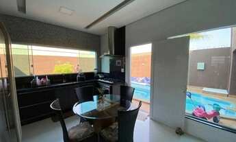 Imagem 3: Casa com piscina para venda no São Jorge BAIXOU DE PREÇO - Manaus - Amazonas