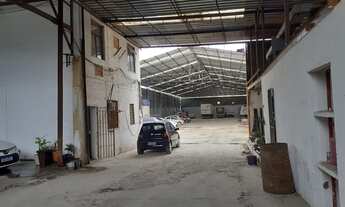 Imagem 2: ALUGO GALPÃO BENFICA