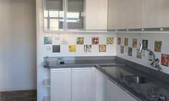 Imagem 5: Apartamento para aluguel e venda possui 60 metros quadrados com 2 quartos