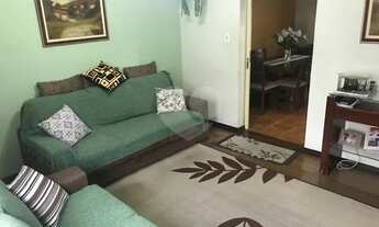 Imagem 6: Sobrado na Região de Santa Terezinha com dois dormitórios