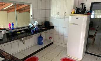 Imagem 2: Casa com barracão no fundo no Veiga jardim *aceita troca