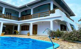 Imagem: Casa de 500M² 4 quartos 4 banheiros sendo