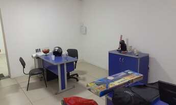 Imagem 3: ALUGO GALPÃO BENFICA