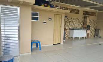 Imagem: Vendo casa com garagem e terraço