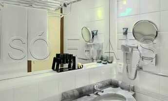 Imagem 3: Flat lindo e moderno disponível para locação no Jardim Europa com 1 dormitório e 1 vaga