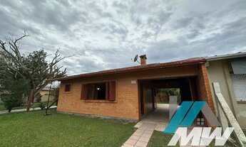 Imagem 2: Térrea para venda com 115 metros quadrados com 3 quartos em Centro - Imbé - RS