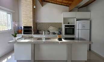 Imagem: Linda casa em condomínio fechado