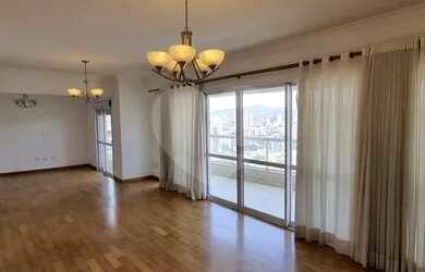 Imagem 4: Apto com 3 suites e 4 vagas