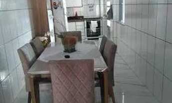 Imagem 3: Casa para venda possui 140 metros quadrados com 3 quartos em Pedreira - Mongaguá - SP