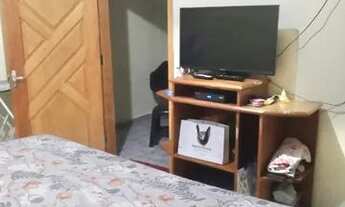 Imagem 2: Casa de esquina na Marambaia