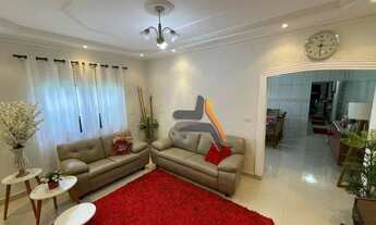 Imagem 2: Sobrado com 4 dormitórios à venda, 310 m² por R$ 800.000,00 - Jardim Santa Marta - Salto/S