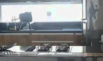 Imagem 2: Casa de condomínio para aluguel tem 240 metros quadrados com 3 quartos