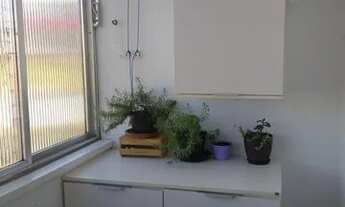 Imagem 6: Apartamento para aluguel e venda possui 60 metros quadrados com 2 quartos