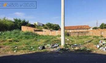 Imagem 2: Ótimo lote no Granja Cecilia - Plano - Área de Grande Valorização