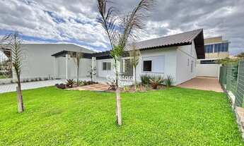 Imagem 3: Casa para Venda em Tramandaí, Centro, 3 dormitórios, 1 suíte, 2 banheiros, 2 vagas