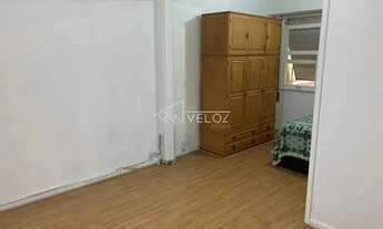 Imagem: Apartamento - / Residencial / Glória