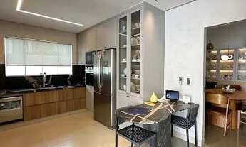 Imagem 4: Casa com 3 dormitórios, 240 m² - venda por R$ 2.390.000,00 ou aluguel por R$ 14.200,00/ano