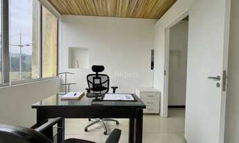 Imagem: Sala comercial na rua XV de Novembro em