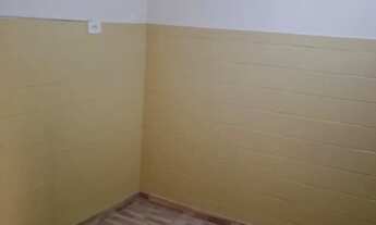 Imagem 6: Alugo dependência , fundos a 70 metros da av rio branco