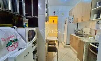 Imagem: Apartamento / Residencial / Catete