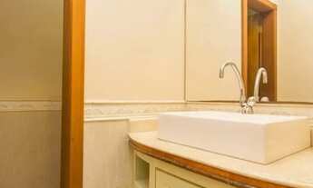 Imagem 5: Casa à venda em Vila Jardim com 870 m², 5 quartos, 4 suítes, 4 vagas