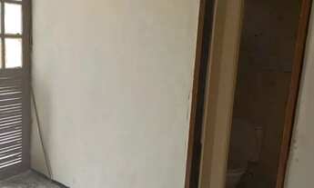 Imagem 2: Duplex Amplo com 6 Quartos, Piscina, Garagem para 16 Carros e Excelente Potencial Comercia