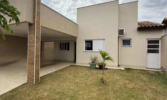 Imagem: CASA TÉRREA COM 3 QUARTOS À VENDA, 240m2