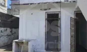 Imagem 4: Casa com 02 quartos na Praça 14 - Venda