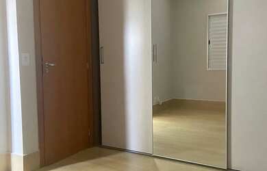 Imagem 6: Casa para aluguel com 140 metros quadrados com 3 quartos em Ribeirão do Lipa -condomínio f