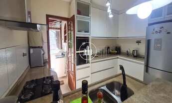 Imagem 4: Casa 5 Quartos com Piscina - Barreiros