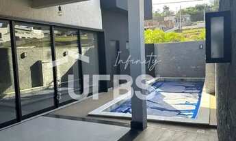 Imagem 4: Casa térrea com 240m2 (terreno de 440m2), 4 suítes, no Jardins Nápoles em Senador Canedo