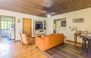 Imagem 5: Casa de 5 dormitórios à venda no Bairro Bom Jesus - Porto Alegre