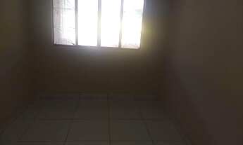 Imagem 7: Casa- 4 quartos Sepetiba-RJ - RS 980,00
