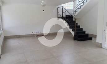 Imagem 3: Casa com 4 dormitórios à venda, 235 m² por R$ 1.350.000,00 - Ubatiba - Maricá/RJ