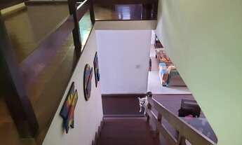 Imagem 2: Casa para venda tem 300 metros quadrados com 5 quartos em Badu - Niterói - RJ