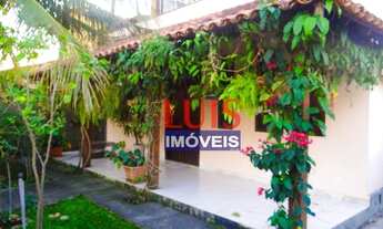 Imagem 3: Casa com 4 dormitórios à venda, 260 m² por R$ 900.000 - Piratininga - Niterói/RJ - CA4532