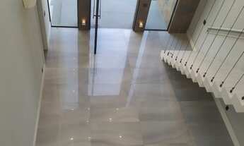 Imagem 2: Casa de condomínio semi mobiliada com 5 suítes