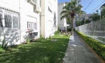 Imagem 2: PORTO ALEGRE - Apartamento Padrão - CAVALHADA