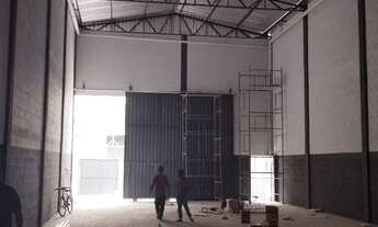 Imagem 4: Galpão novo para aluguel possui 450 metros q