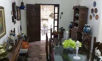 Imagem 6: Vendo casa ótima p clínica abange 2 ruas, ampla, rua pública