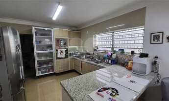 Imagem 2: Casa - Sobrado - Ipiranga - 4 Dormitórios / Quartos - 2 Vagas - Venda / Compra