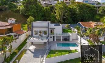 Imagem: Casa com 4 suítes para locação e venda